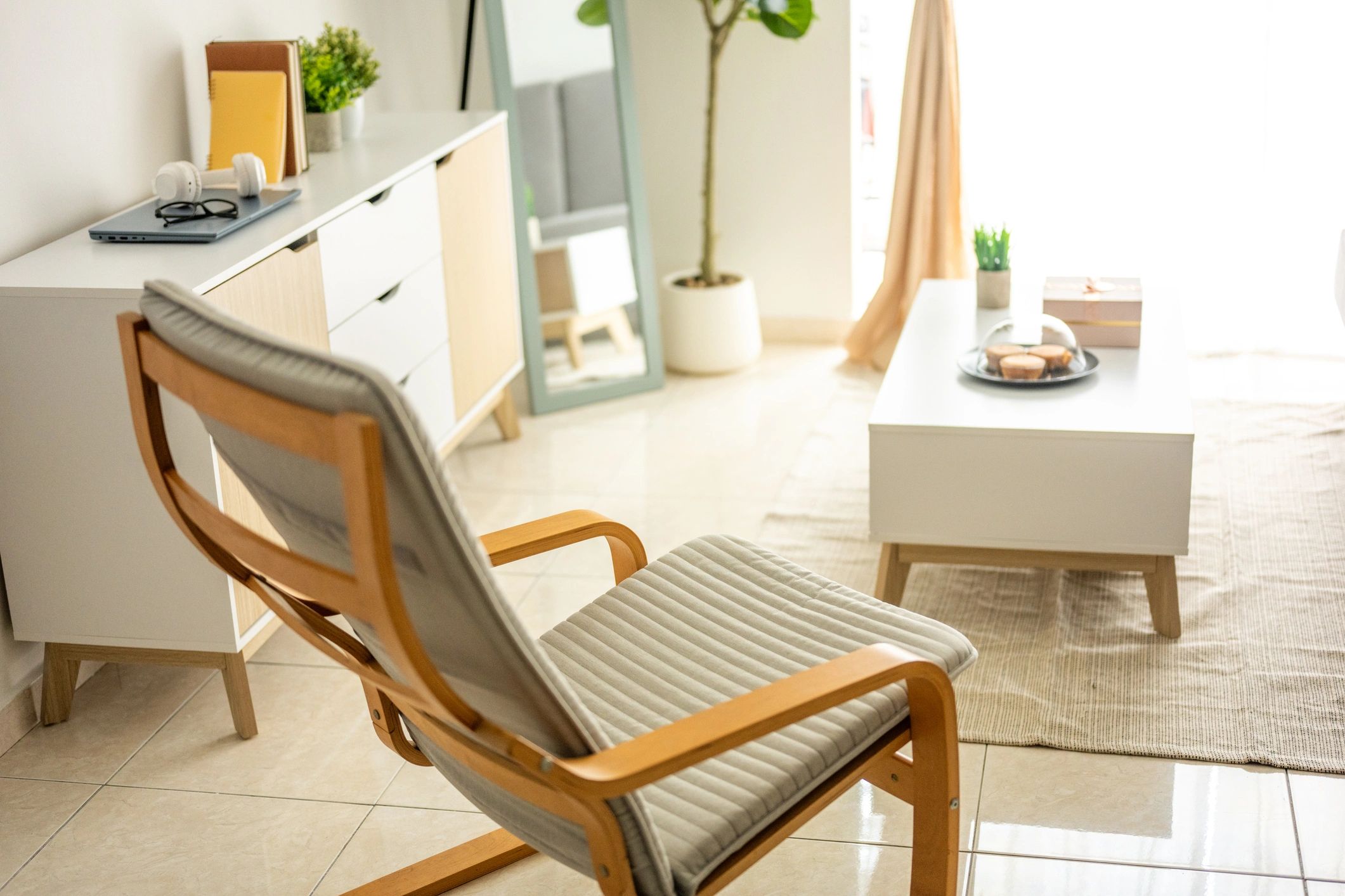 Refined living room interior with a rug