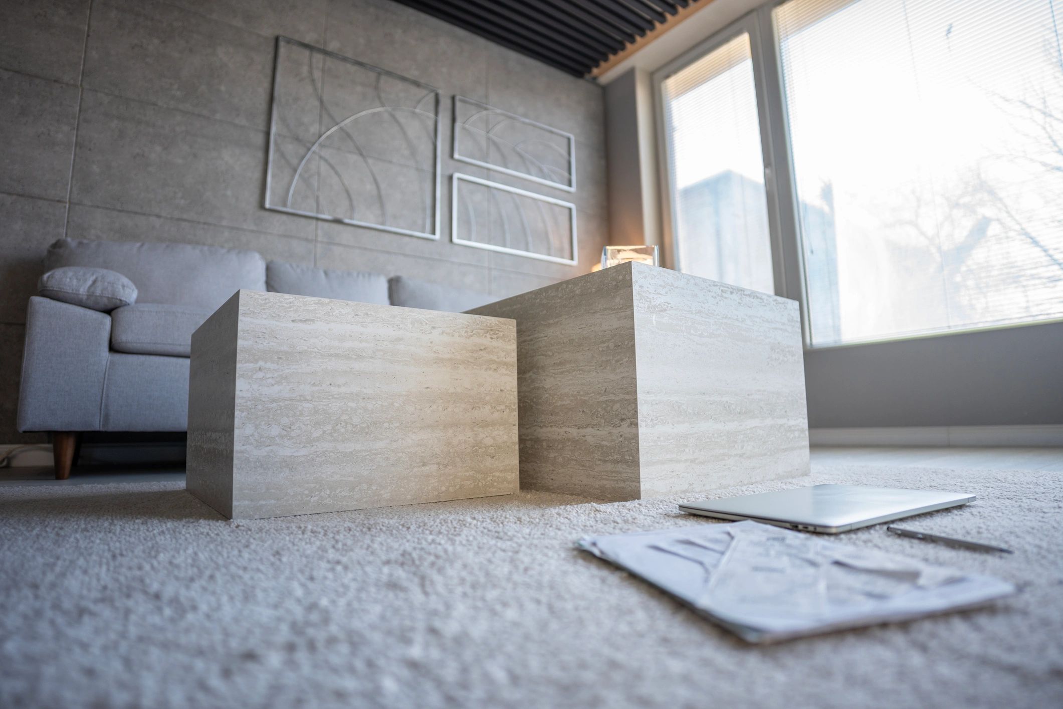 Modern living room with a light carpet